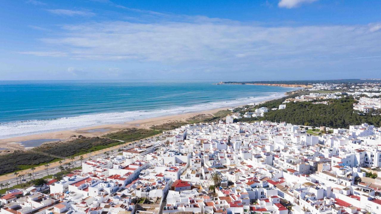 Terraza Trafalgar Apartamento Tipo Penthouse Con Enorme Terraza Y Vistas Al Mar Conil De La Frontera Exterior photo